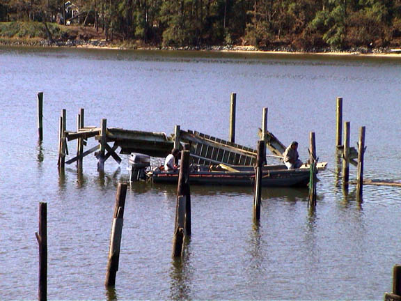 58 Yankee Point Marina Tearing down first dock 5